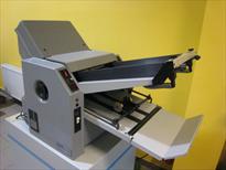 Small folders table model, friction folders